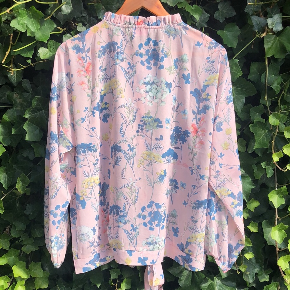 Beautiful floral print chiffon shirt size16 - Picture 2 of 7